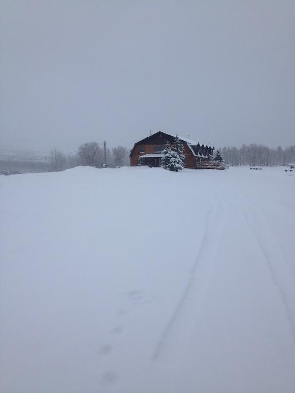 Duck Lake Lodge Babb Eksteriør billede